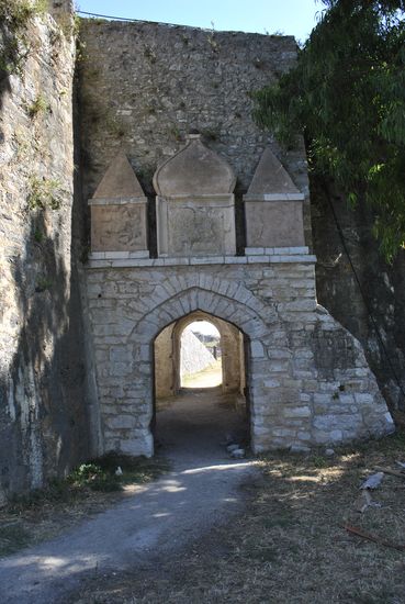 Santa Maura castle, entrance